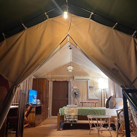 At One - Glamping Hotel Rekawa Luaran gambar