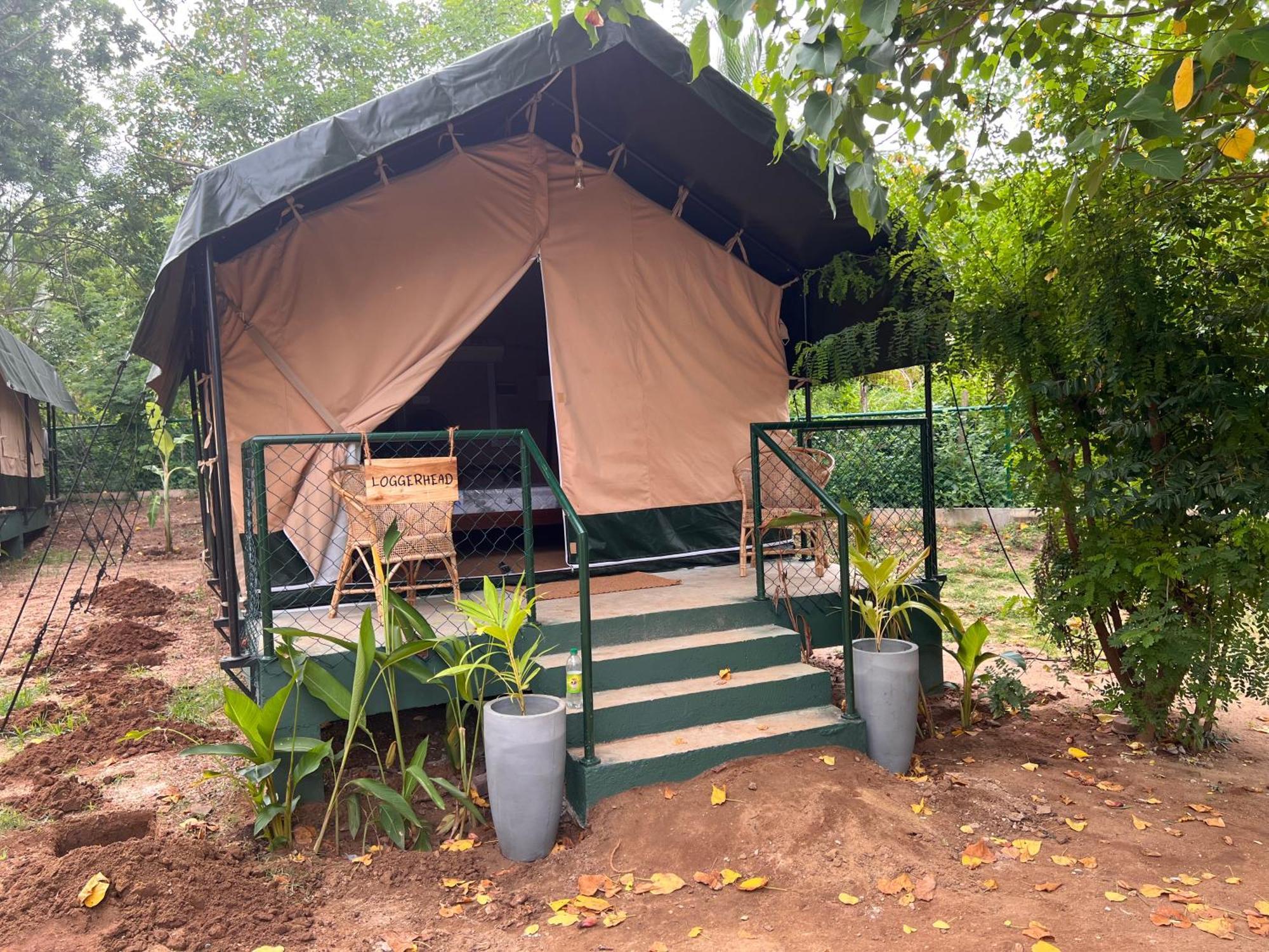 At One - Glamping Hotel Rekawa Luaran gambar
